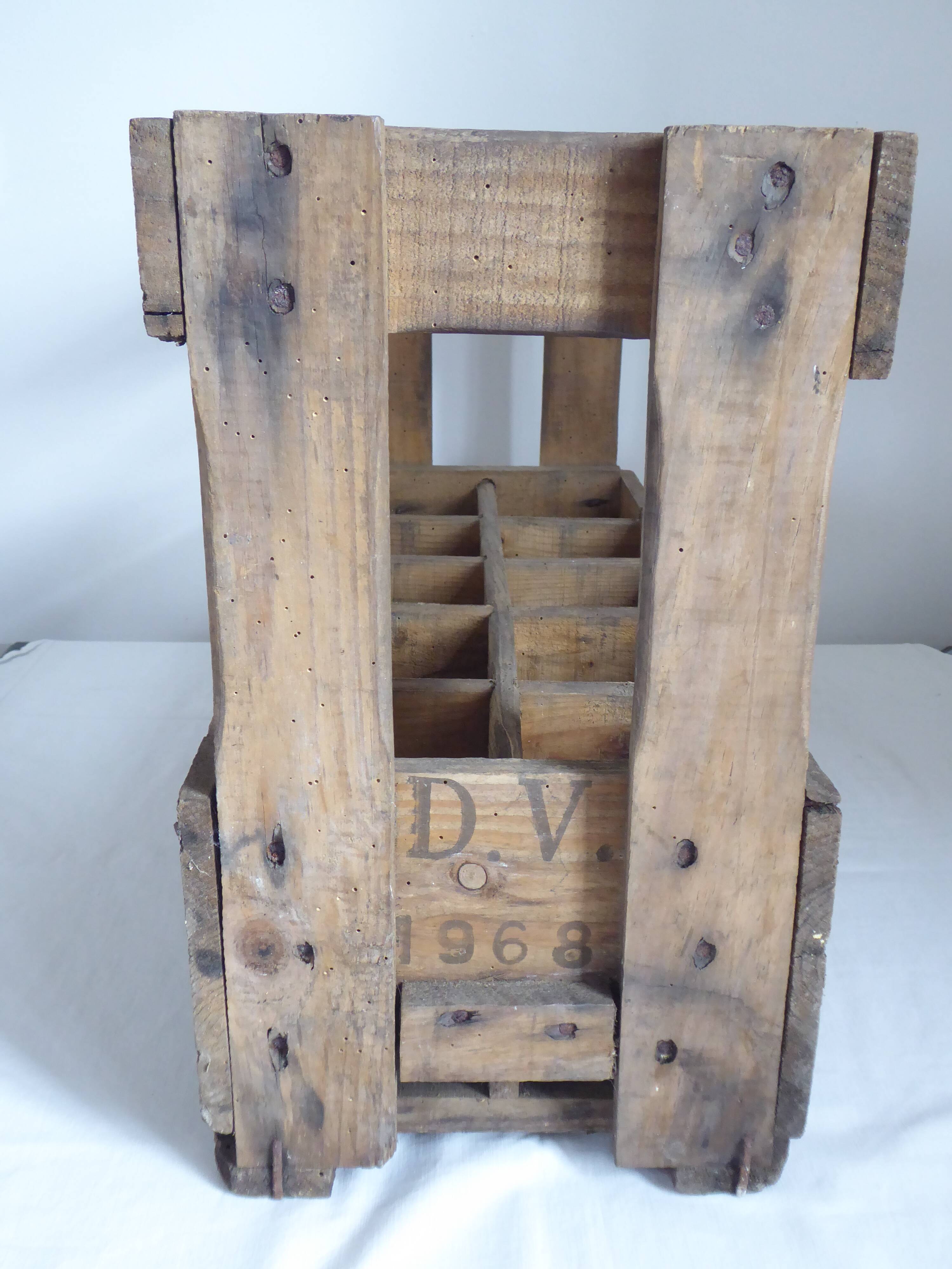 Wooden bottle locker