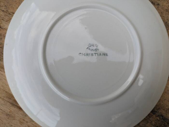 Set of 12 dessert plates