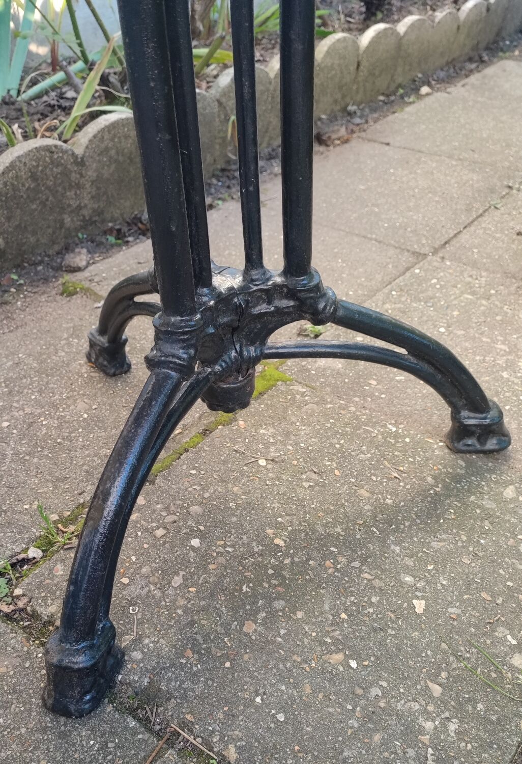 Wooden bistro table 1920