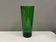 Grand vase vintage en verre vert.