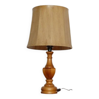 Grande lampe vintage en bois 1970