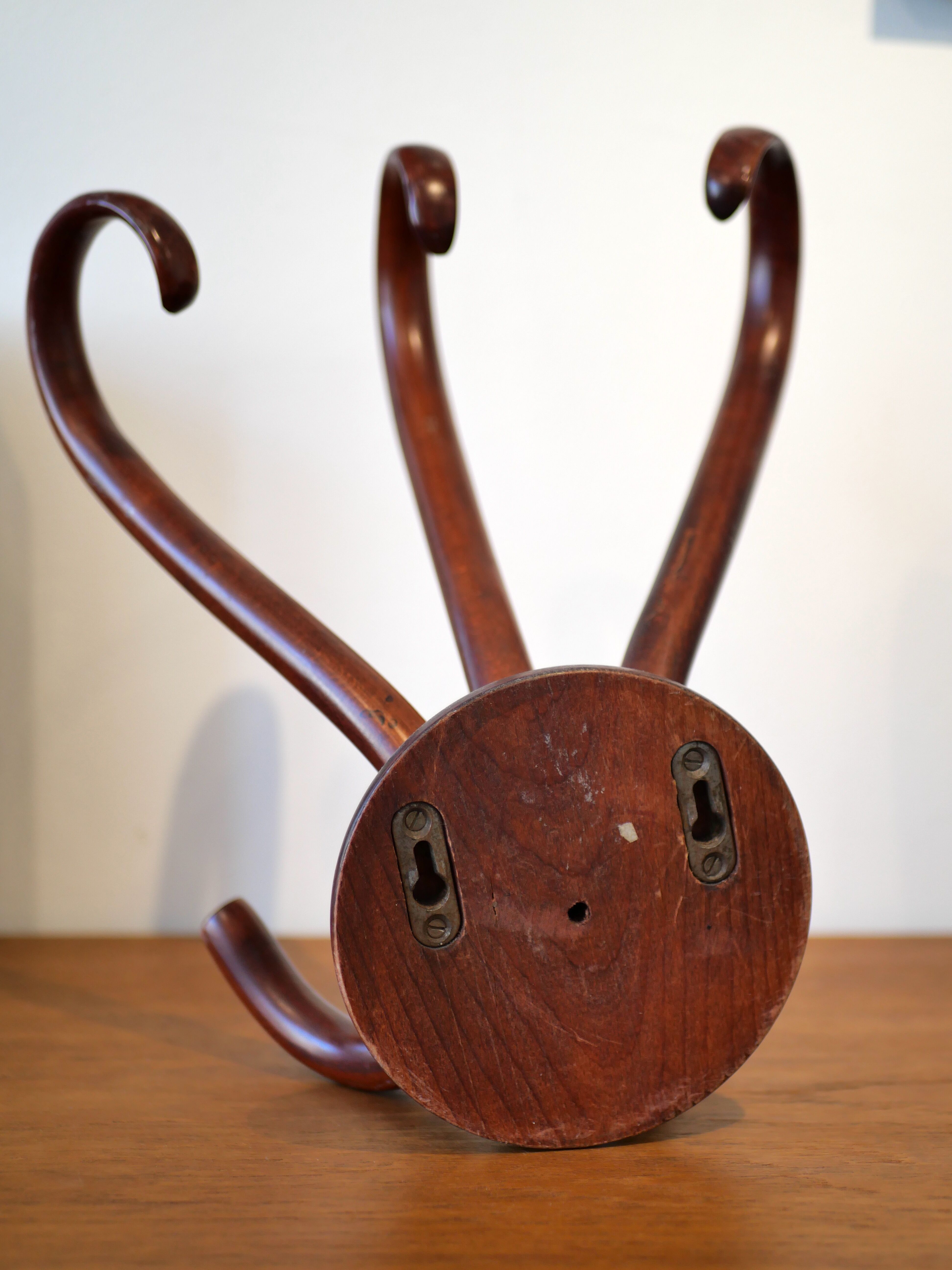 Patère en bois courbé Thonet