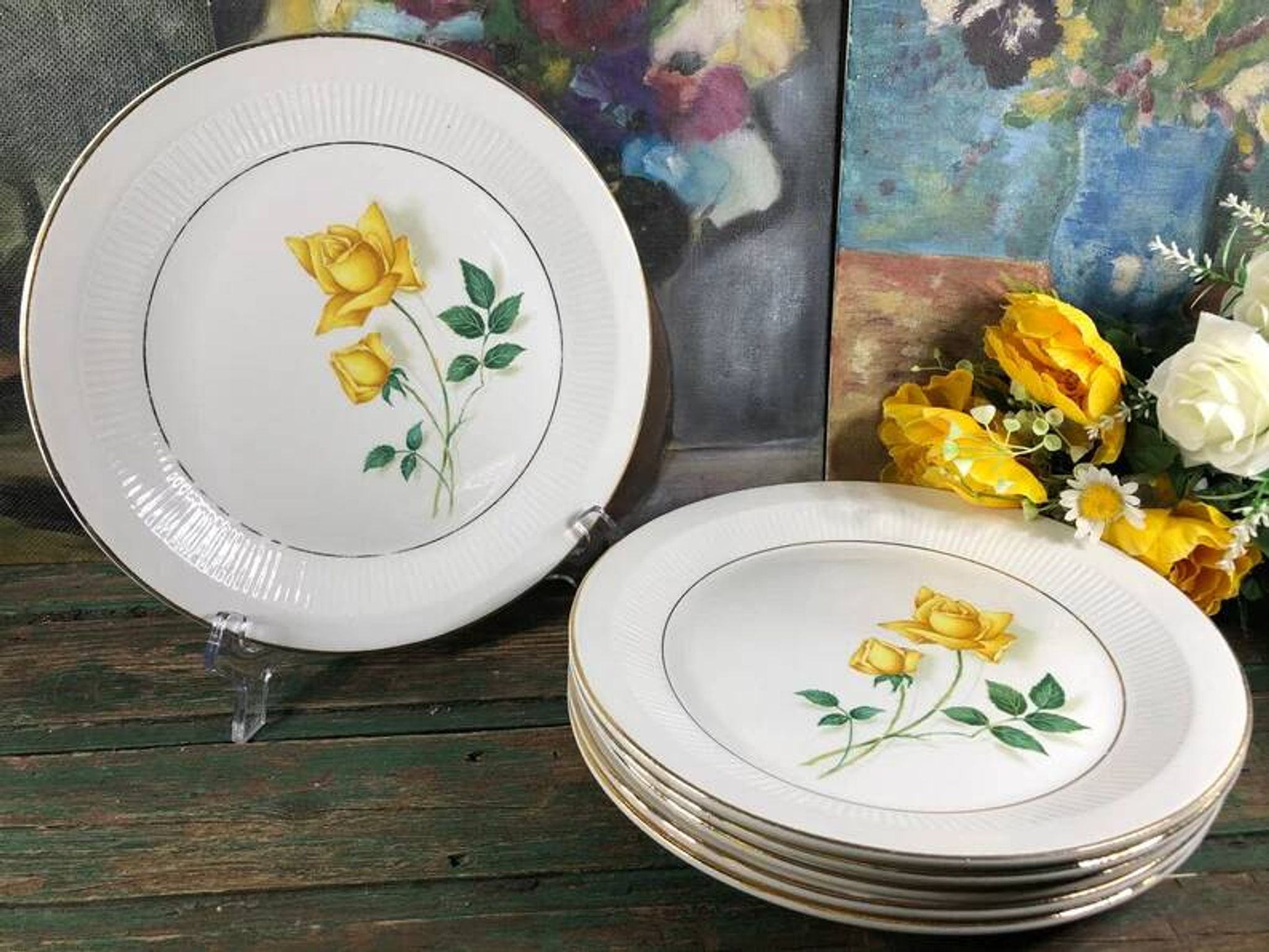 6 white flat plates pink yellow Moulin des Loups Orchies