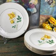 6 white flat plates pink yellow Moulin des Loups Orchies