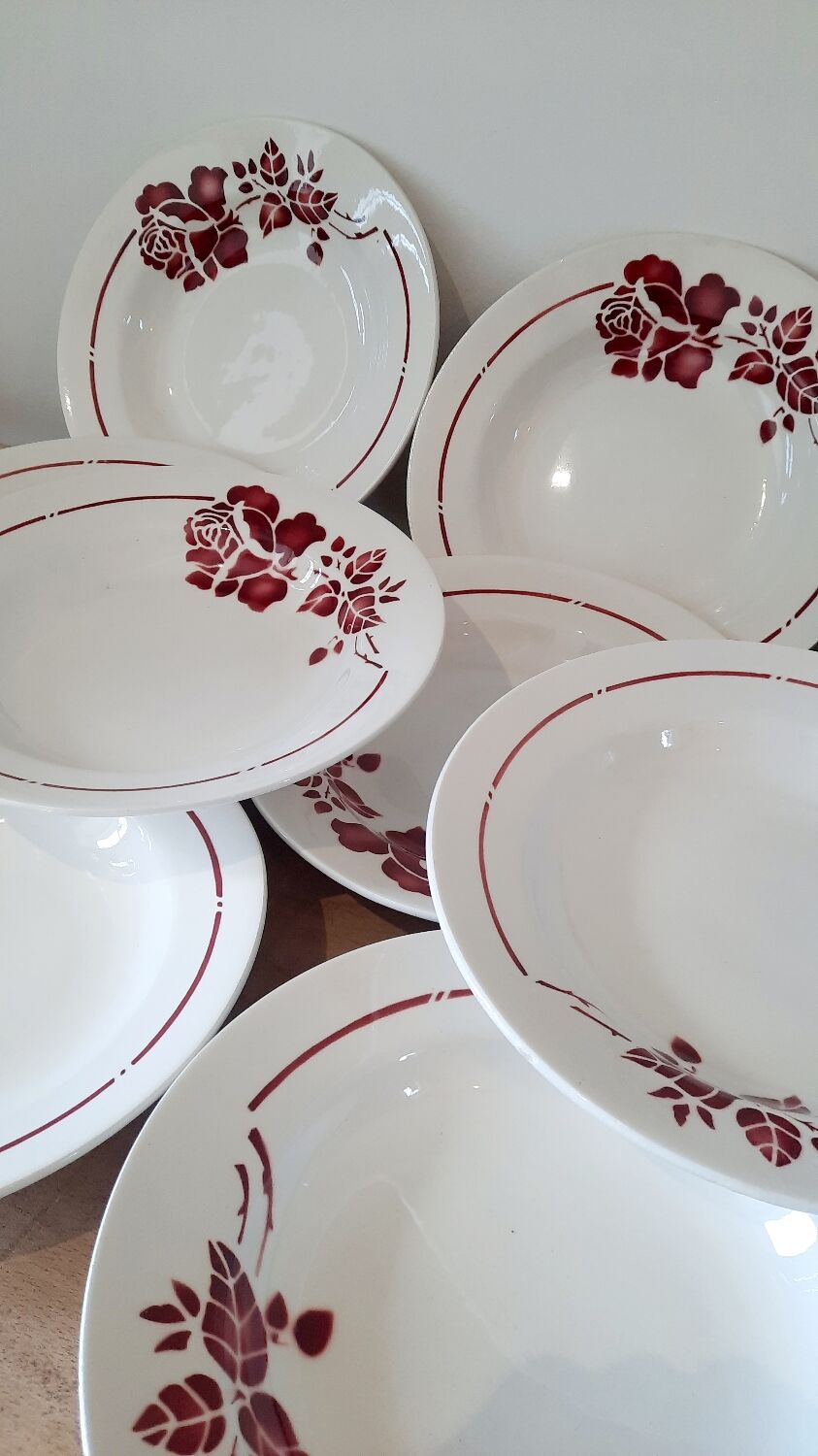 Hollow plates saint Amandoise