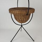 Worker Wicker basket