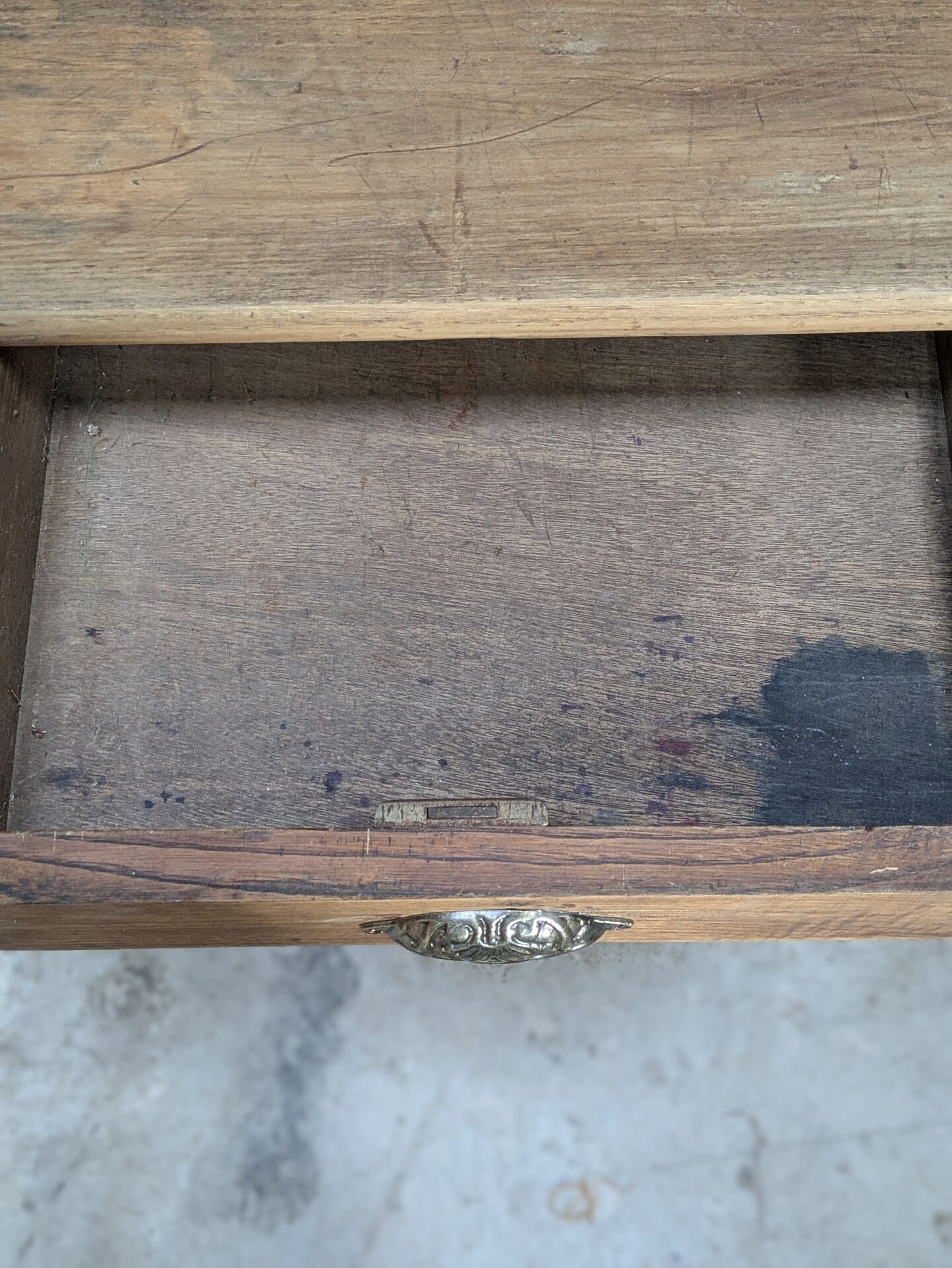 Bureau comptoir ancien