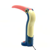 Lampe de table Toucan . Ht Huang Huangslite