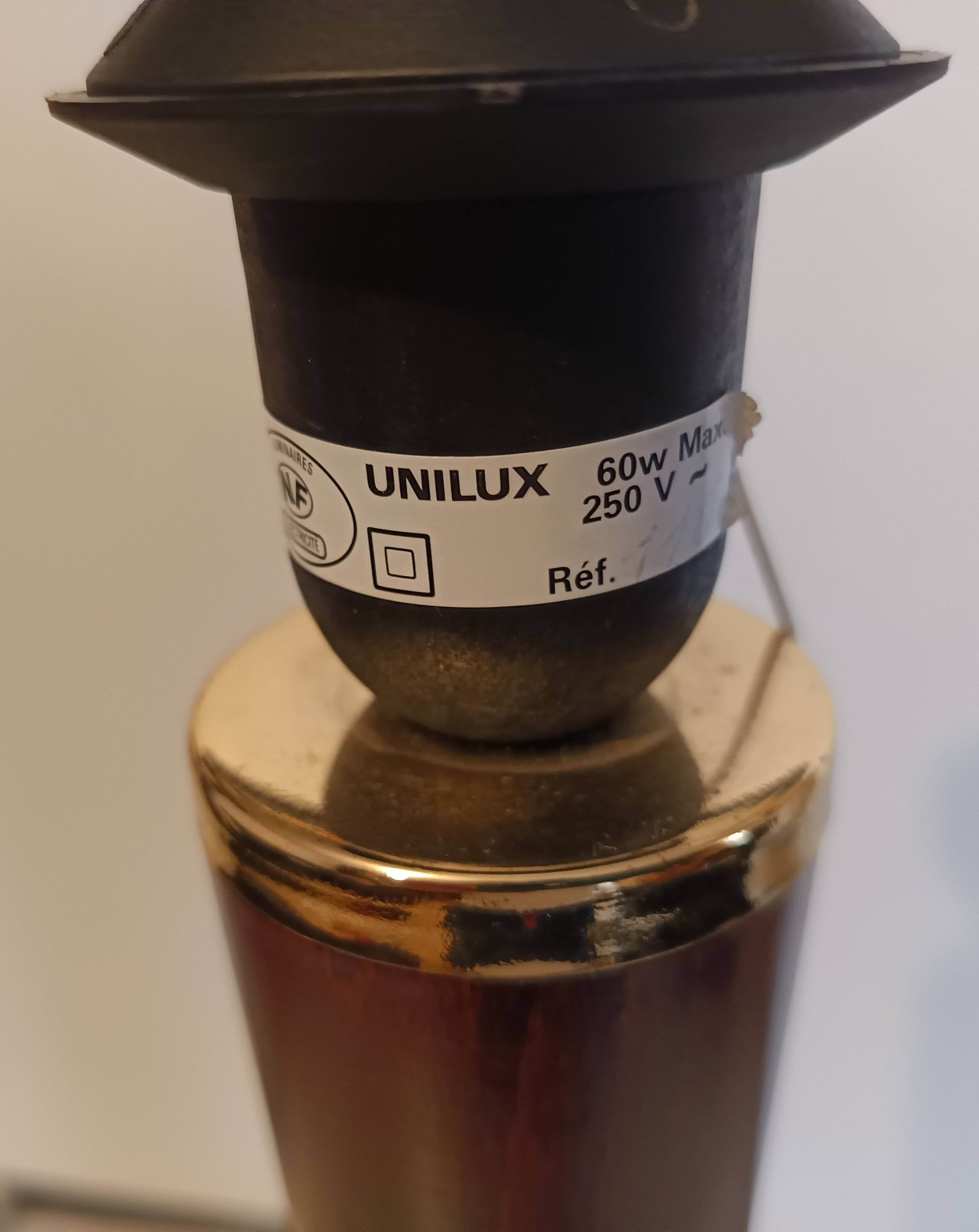 Vintage desk/bedside lamp brand unilux with pull switch