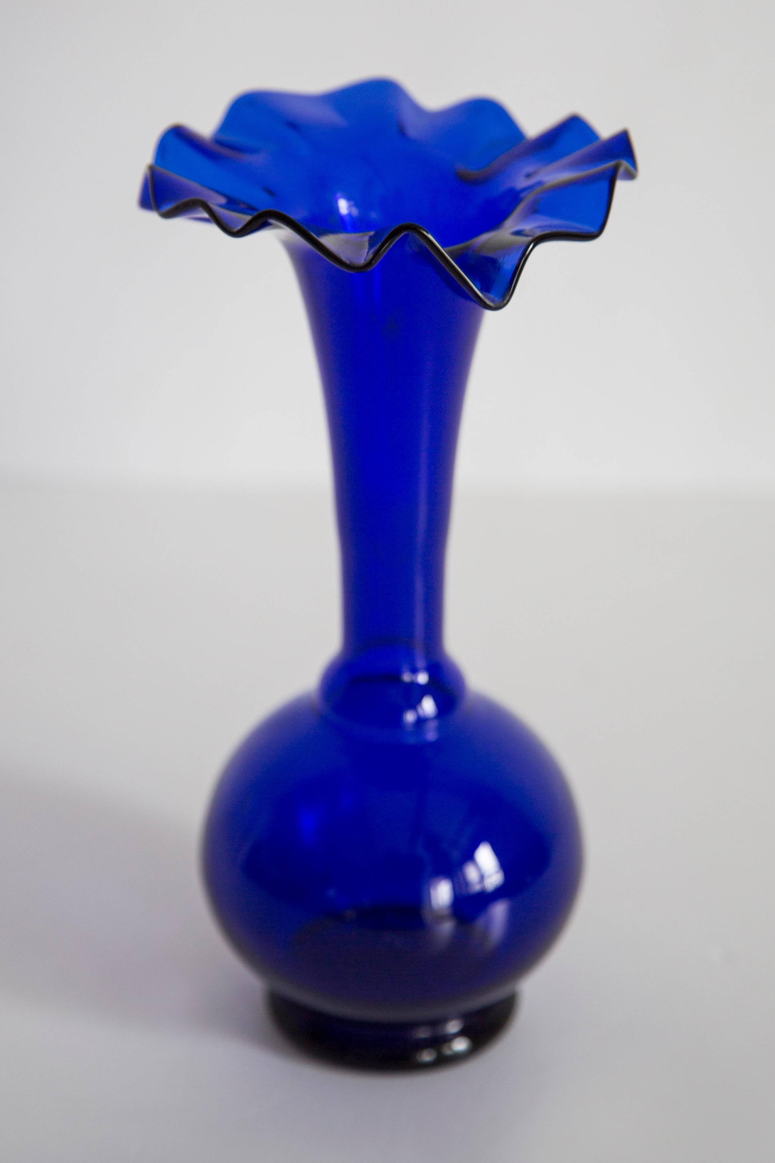Blue mid-century vase with frills, Europe, 1960s