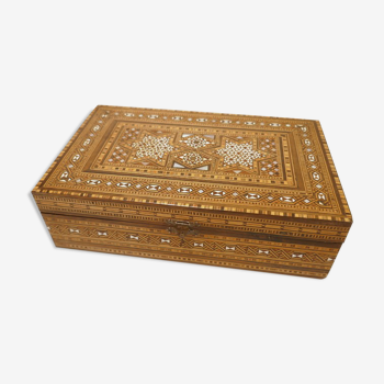 Coffret orientaliste ancien