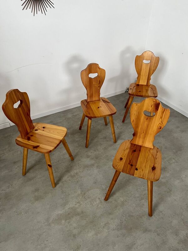 Lot 4 anciennes chaises de ferme en pin années 60 vintage