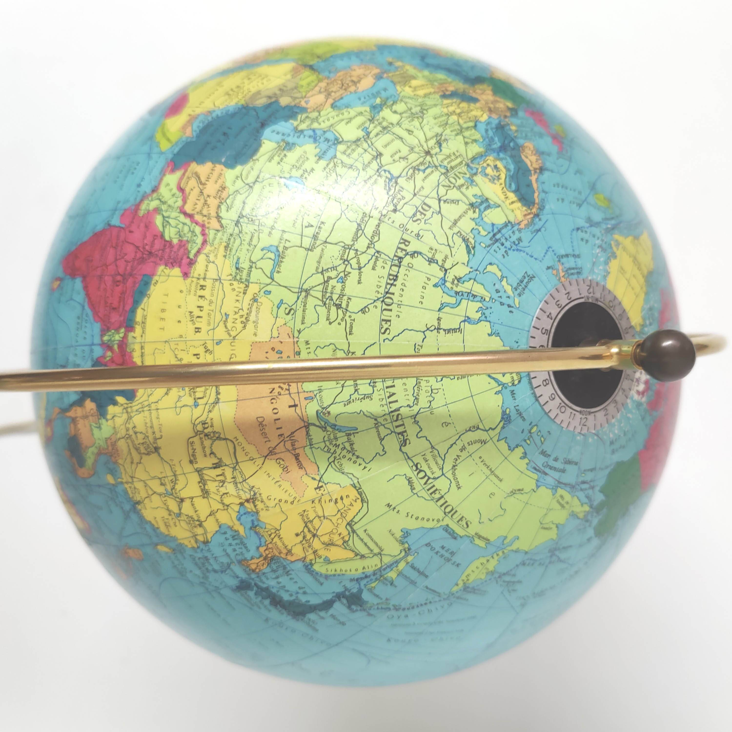 Luminous globe Taride 1970 golden tripod foot