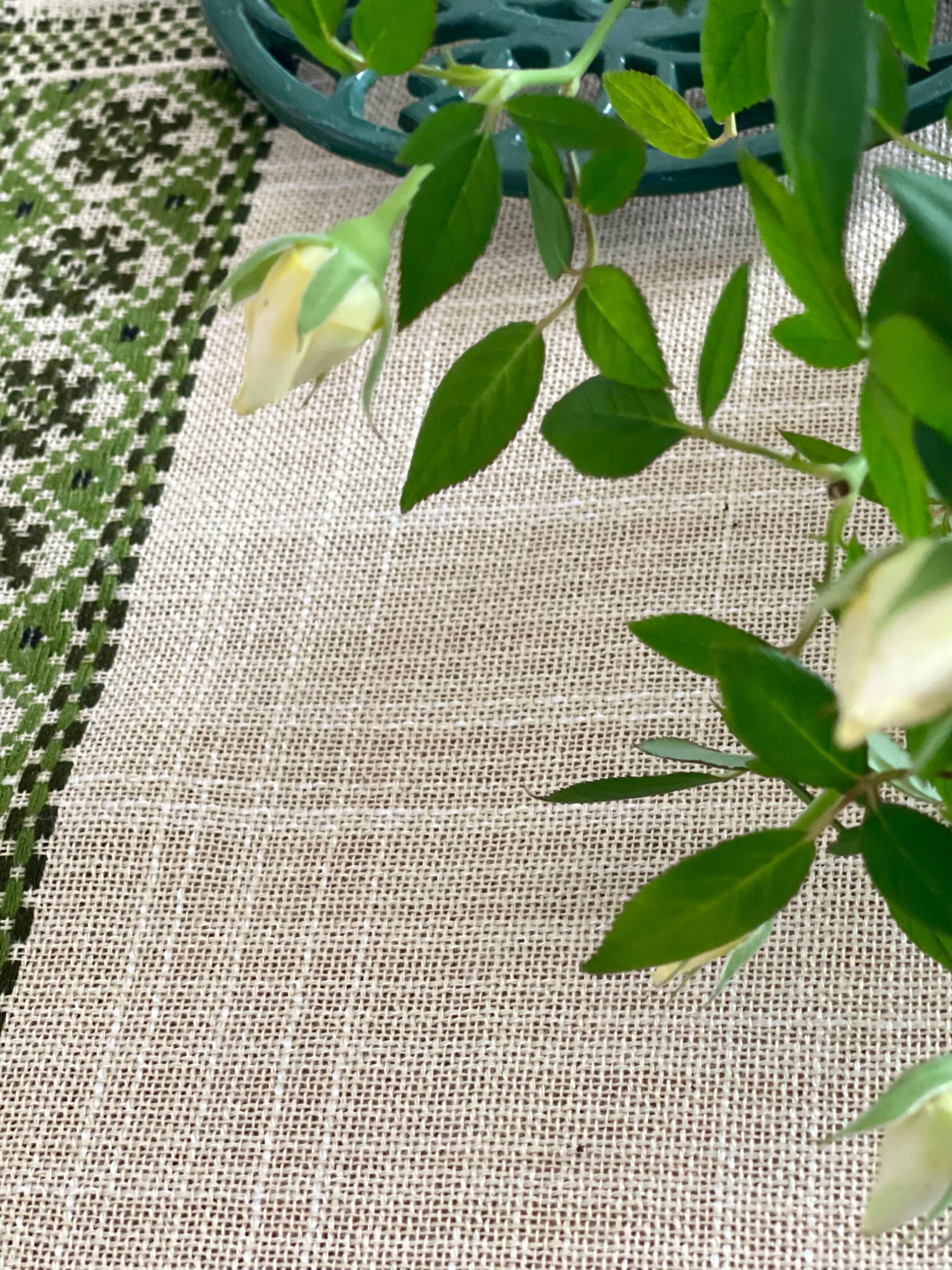10 serviettes de table vintage 1970