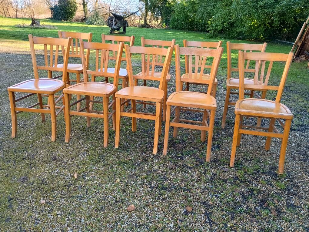 Ensemble de 10 chaises bistrot années 1950-60 vintage