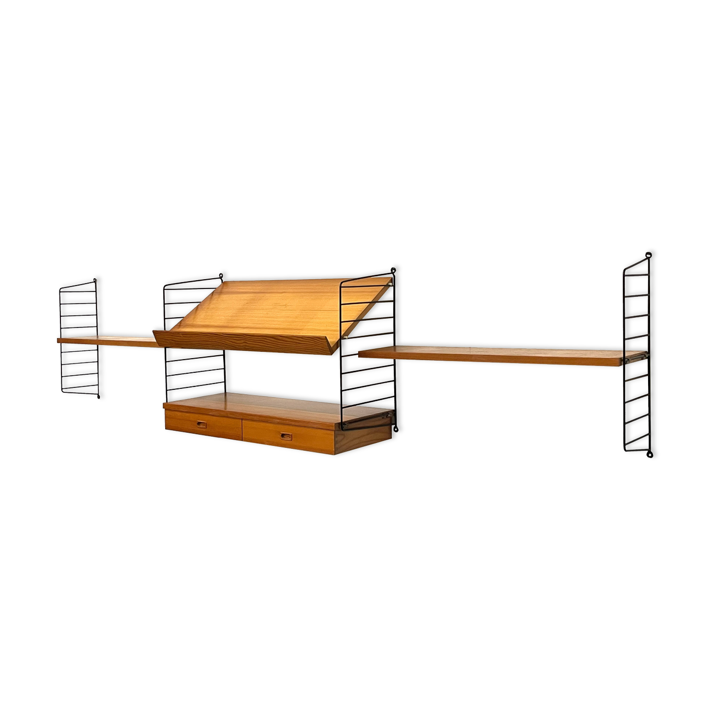 Nisse Strinning string wall system 1960