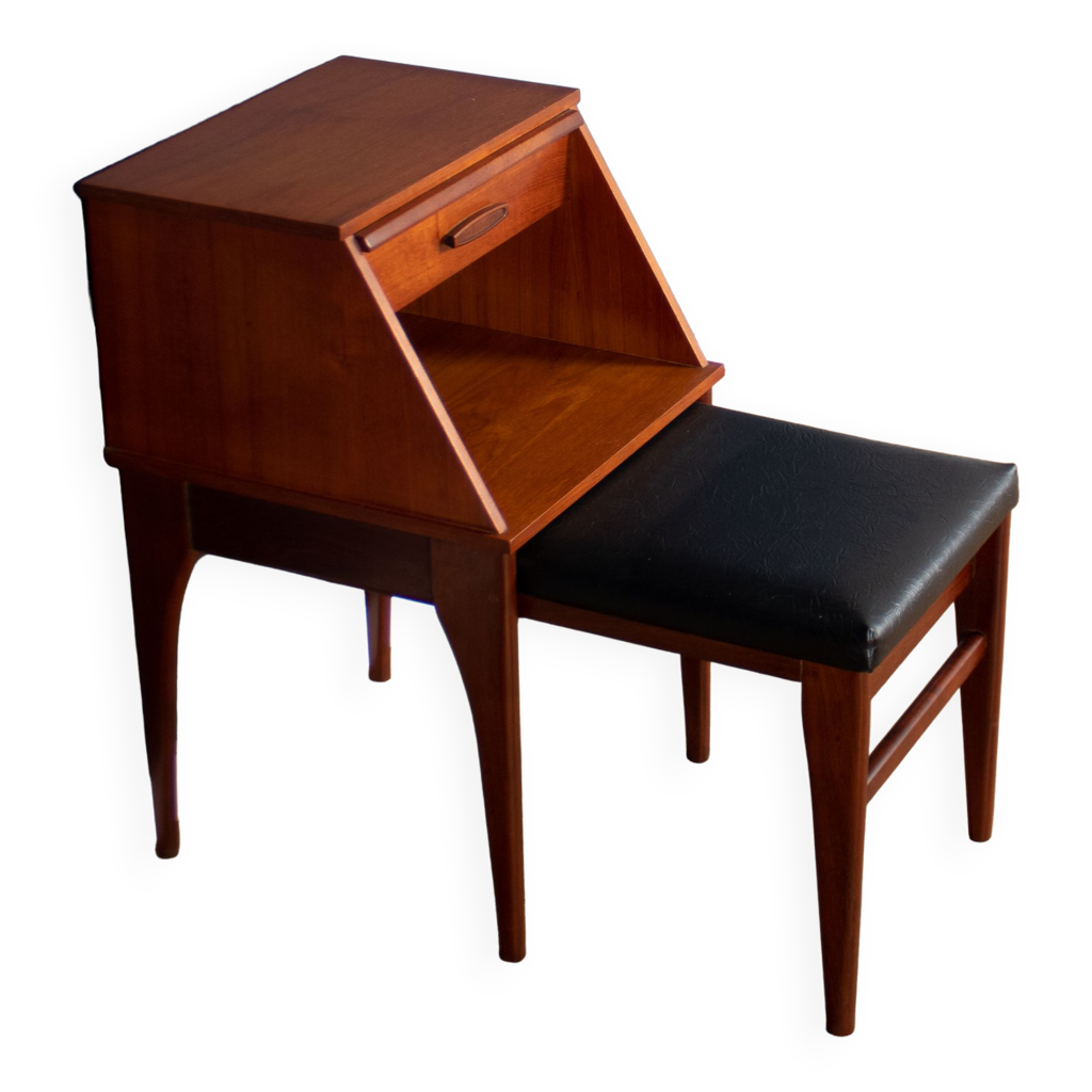 イギリスビンテージ　CHiPPY TELEPHONE SEATS Vintage 1960s Chippy Heath Teak Telephone Seat - Original