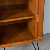 1960s Dresser, Dyrlund