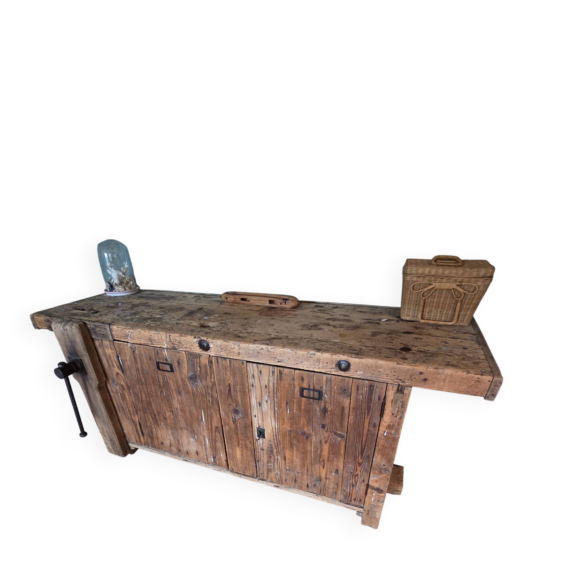 Antique carpenter's workbench in oak and beech - 19th century - Rare model with a cabinet.