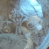 Carafon en cristal, décor gravé, 19 ème siècle