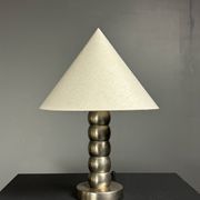 Lampe de table moderne en nickel plaqué de style mid-century, époque spatiale, années 1970.