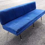 Bench seat by Florence Knoll model 32 edited by Knoll International