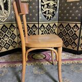 Set de 8 chaises bistrot signées «Thonet » 1950