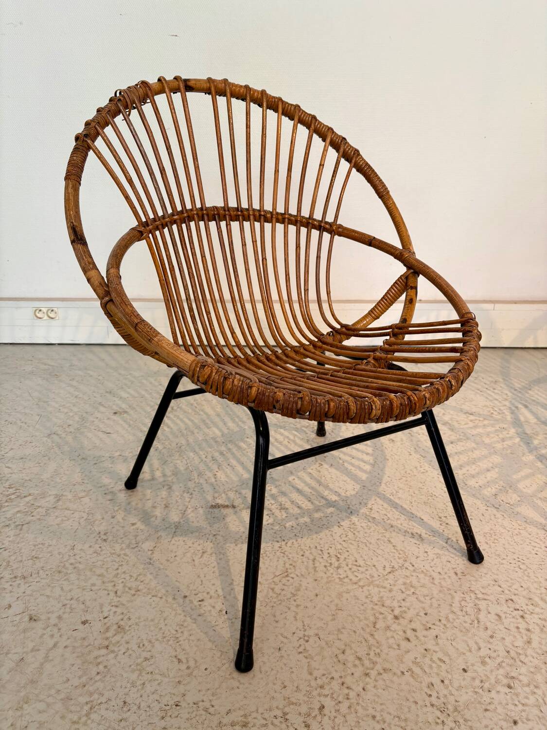 Set of 2 vintage rattan armchairs – 60s/70s style