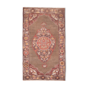 Tapis Karapinar turc avec médaillon central, années 1970 - 153 X 258 cm