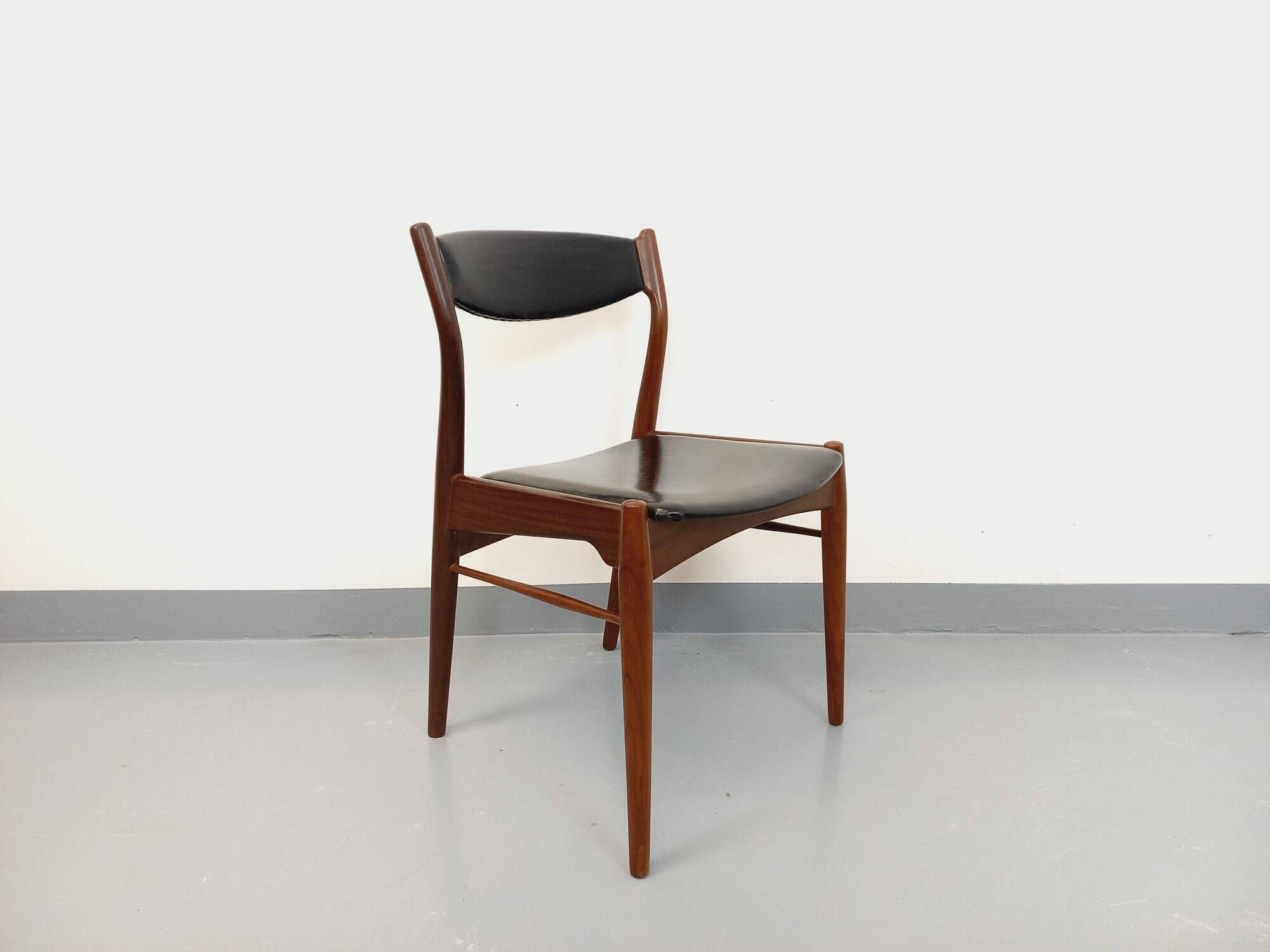 Vintage Scandinavian teak and leatherette chair from the 50s and 60s
