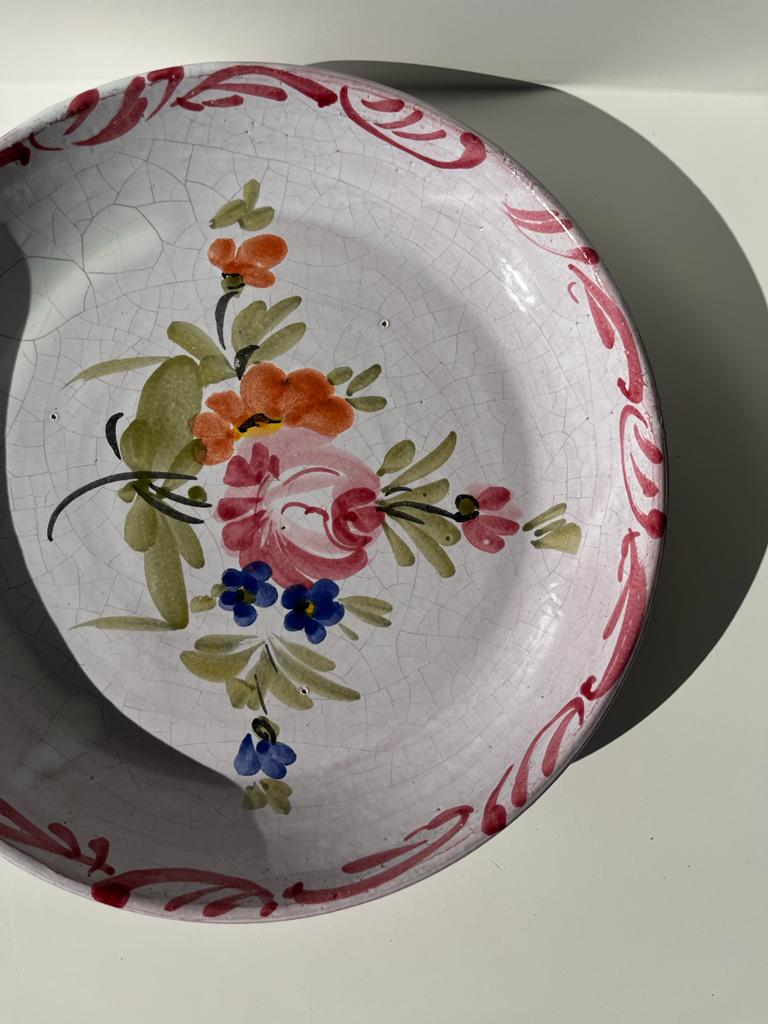 Sicilian plate pink hand-painted floral pattern