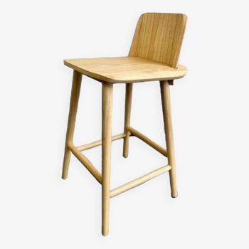 Solid wood stool with back