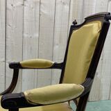 Fauteuil de style Louis XVI en hêtre fin XIXème