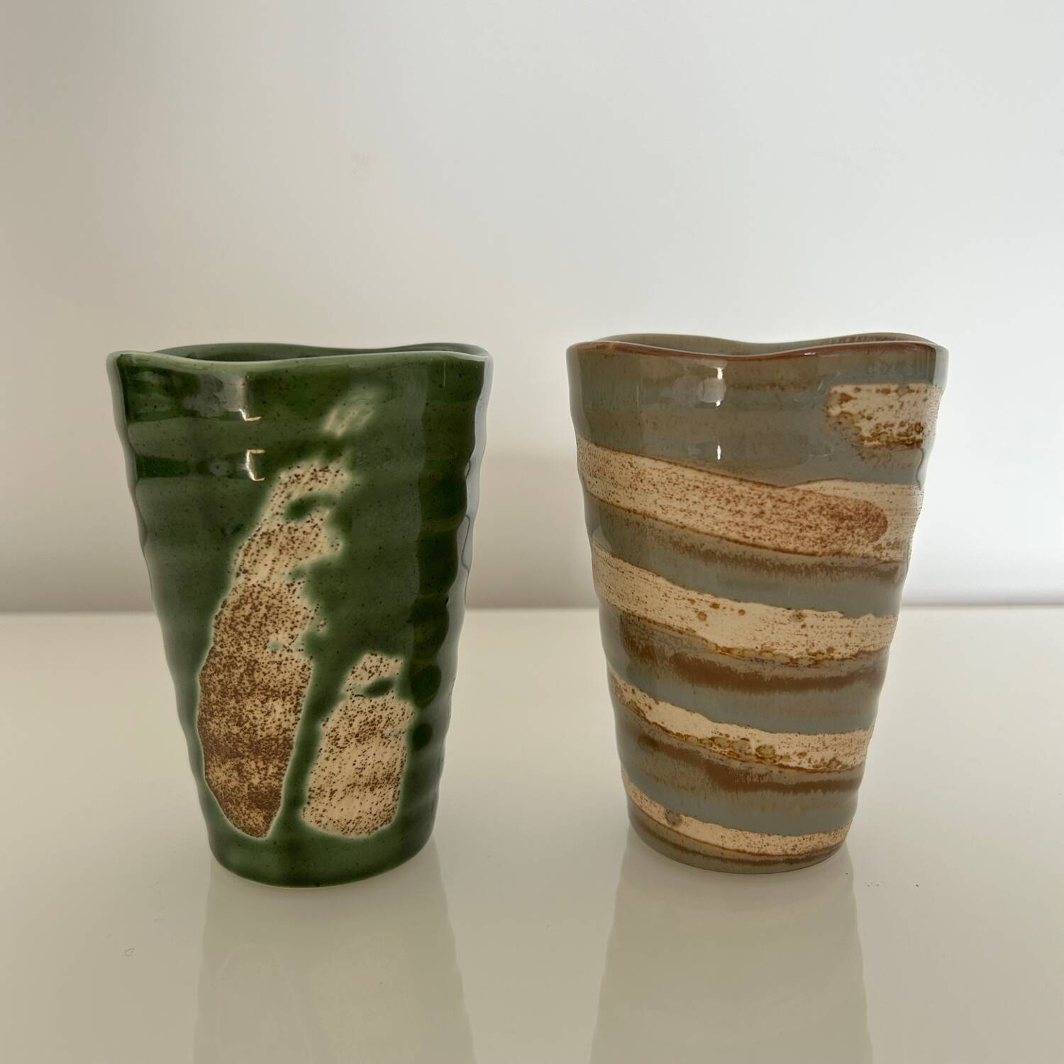 Paire de vases en grès