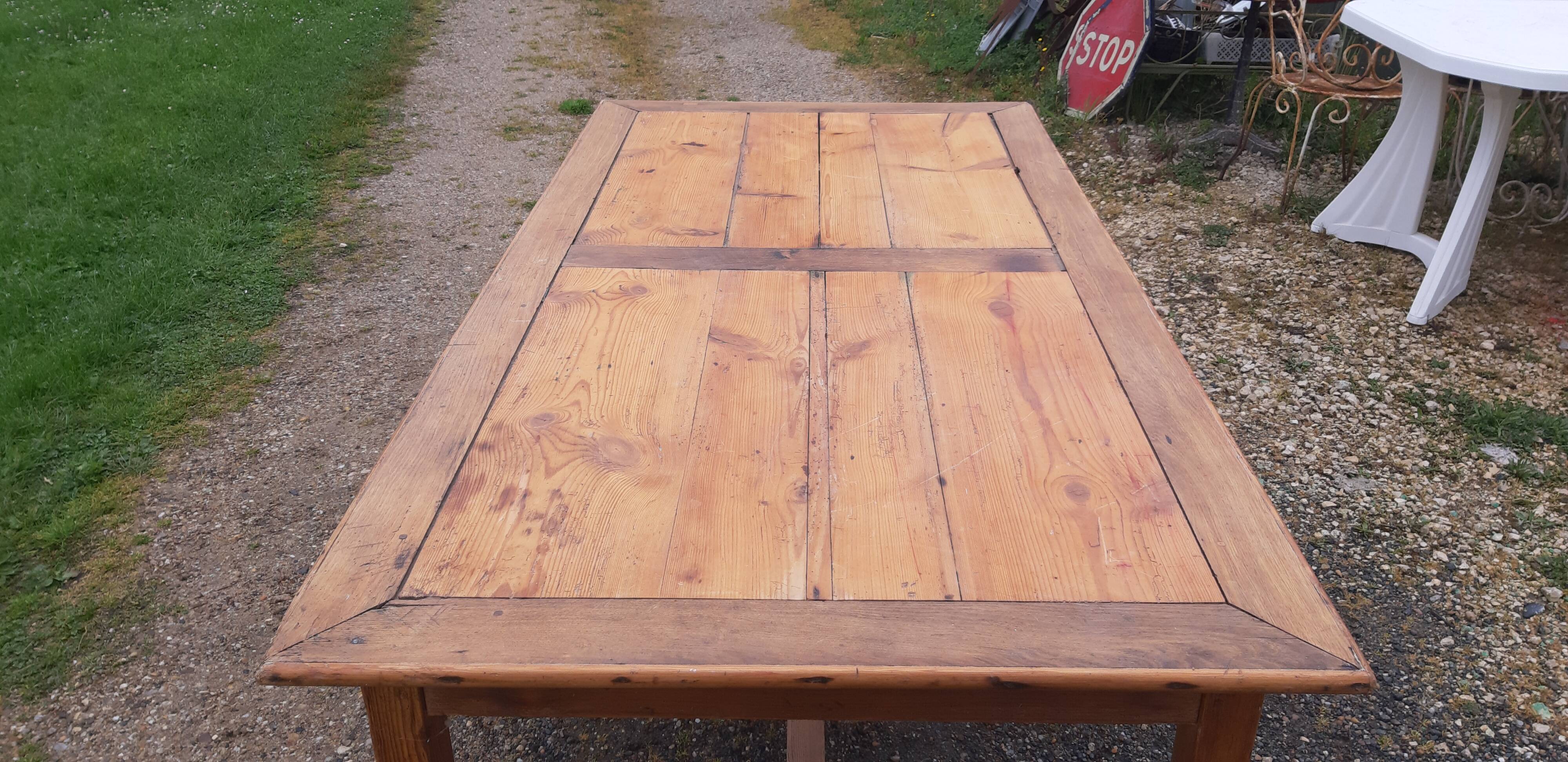 Pine Farm Table