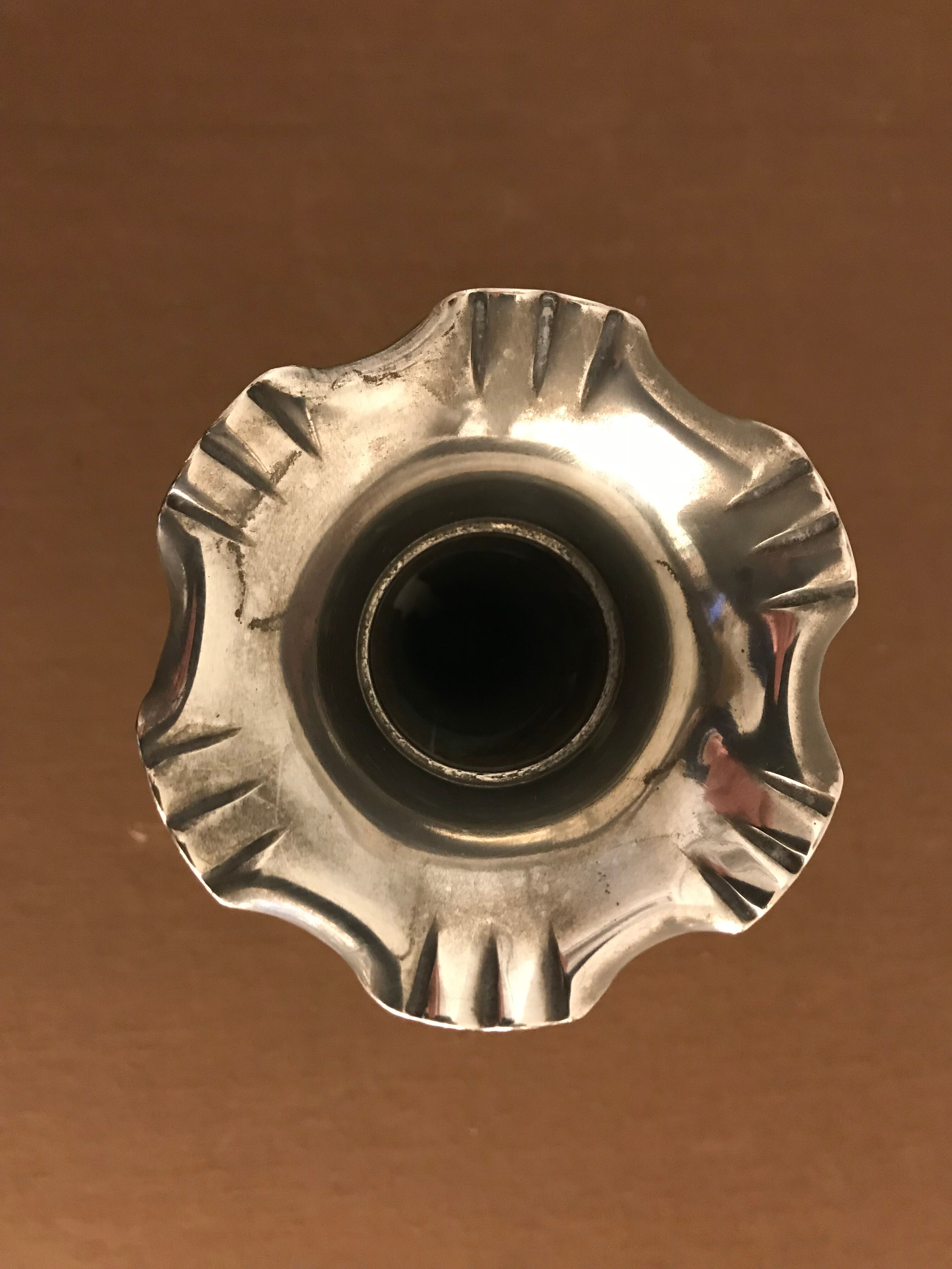 Art deco vase in silver metal Félix Frères Toulouse