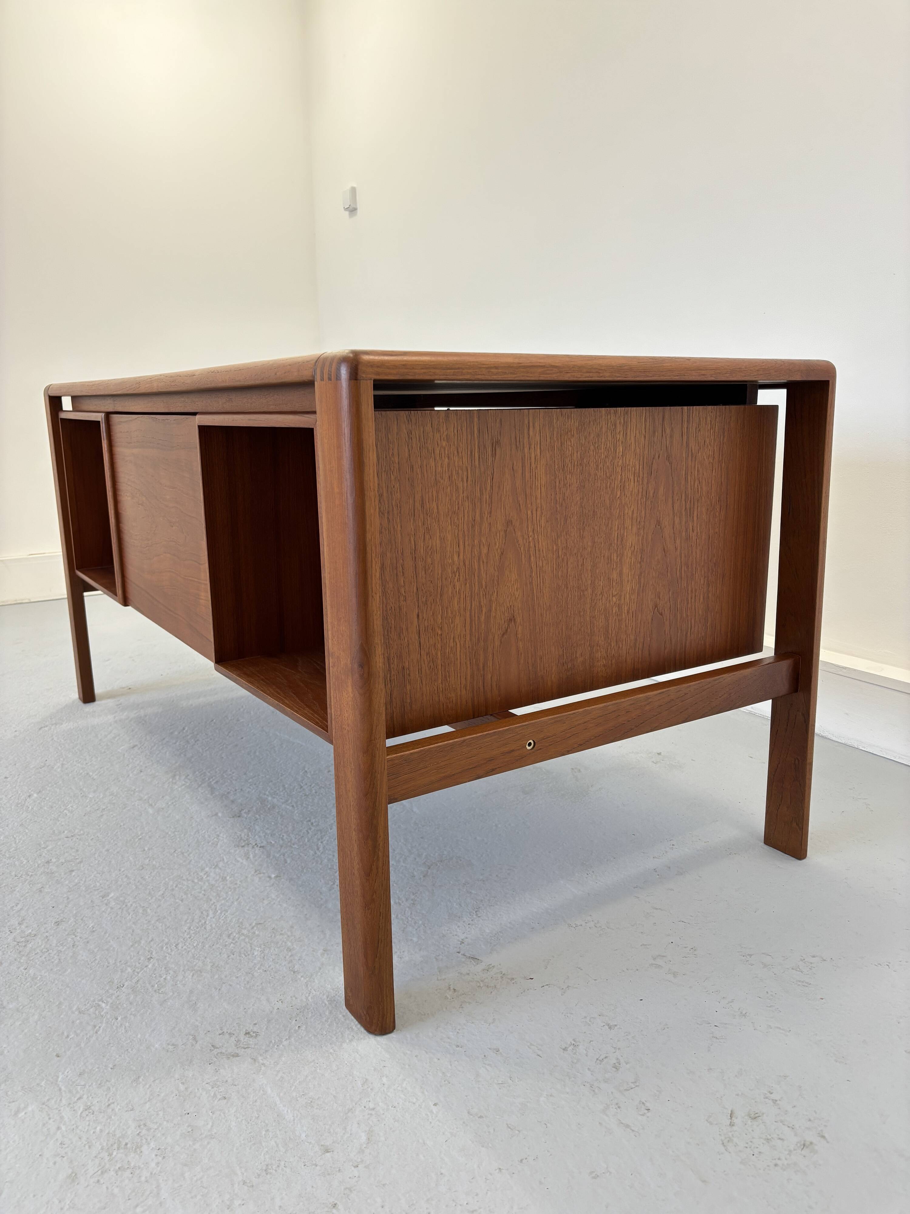 Office from the 1960s by H.P. Hansen