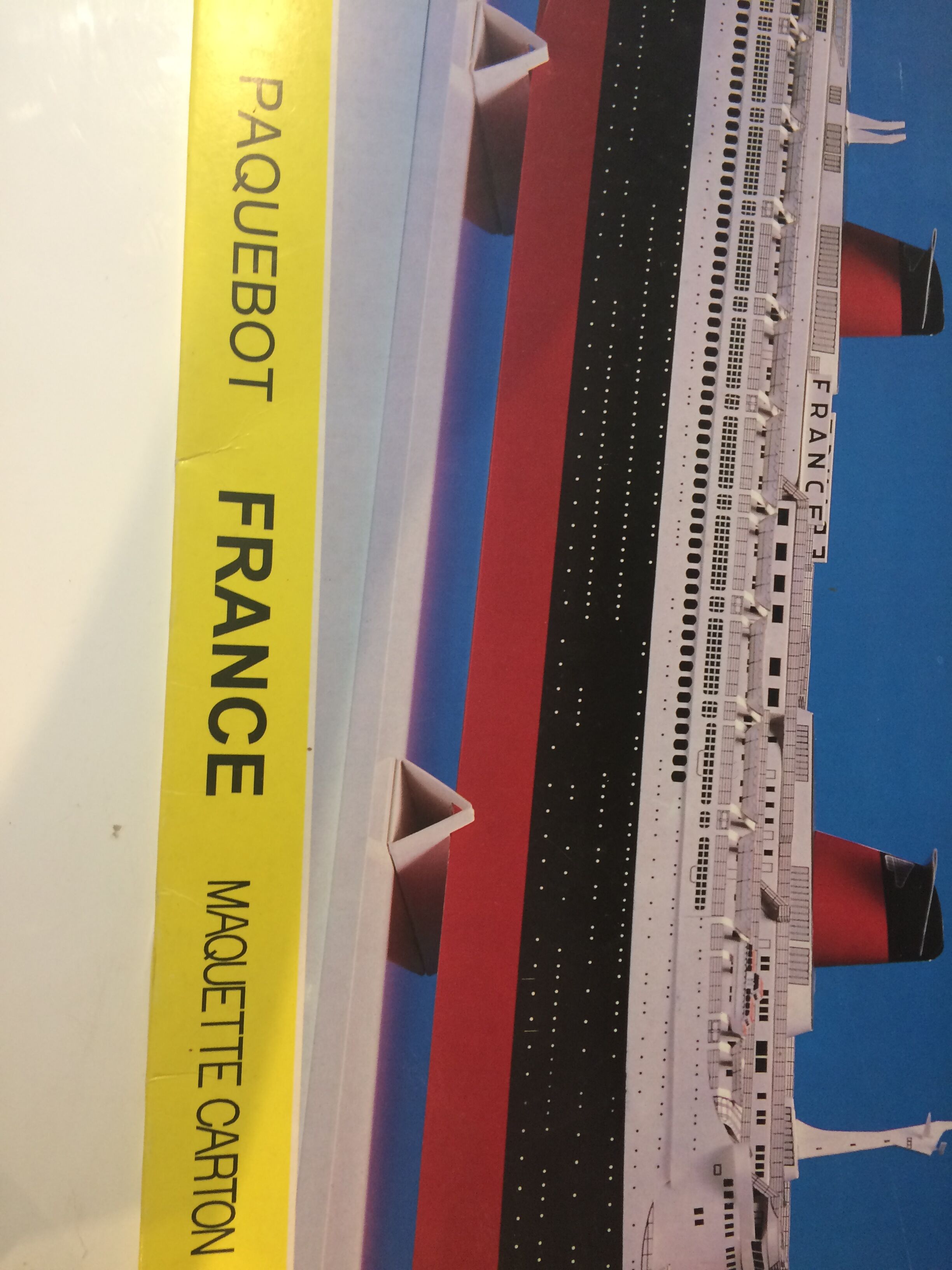 Model liner France