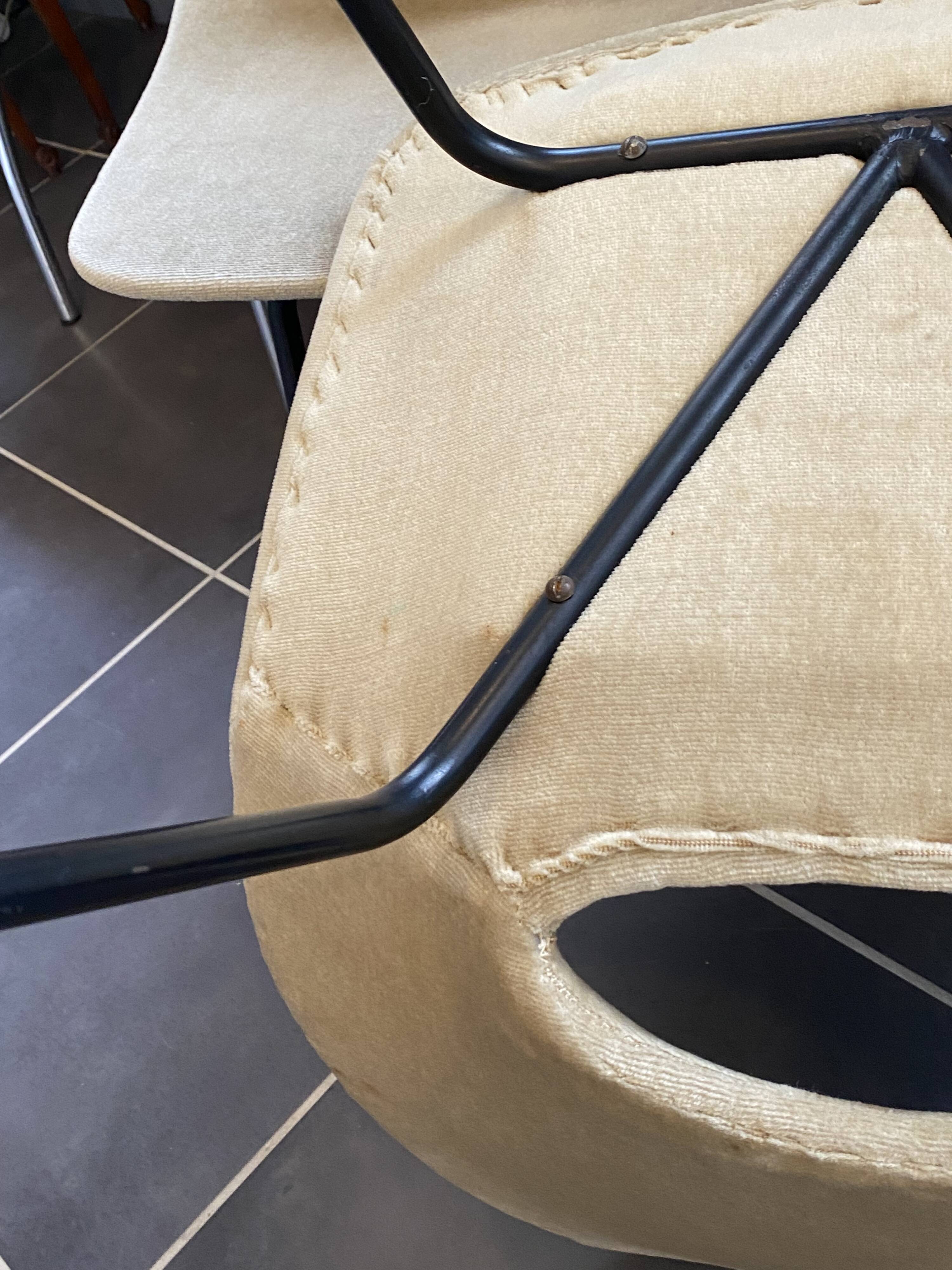 A barrel chair by Pierre Guariche, Steiner, vintage beige fabric from the 1950s.