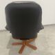 Fauteuil vintage cuir et son ottoman