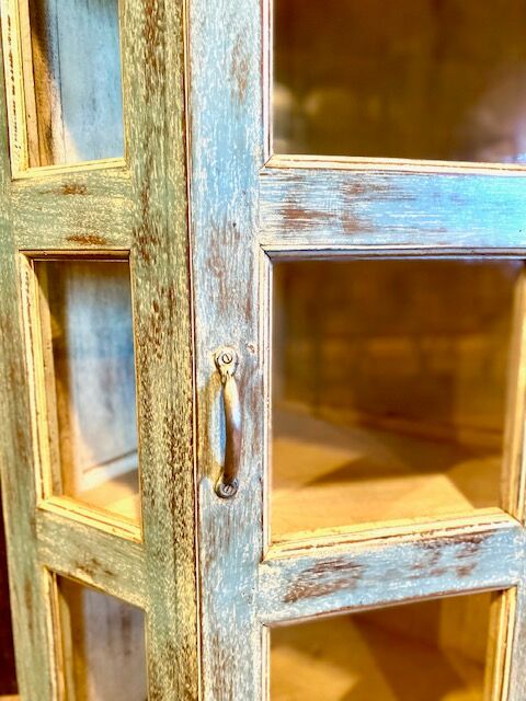 Teak glass notch with light blue patina