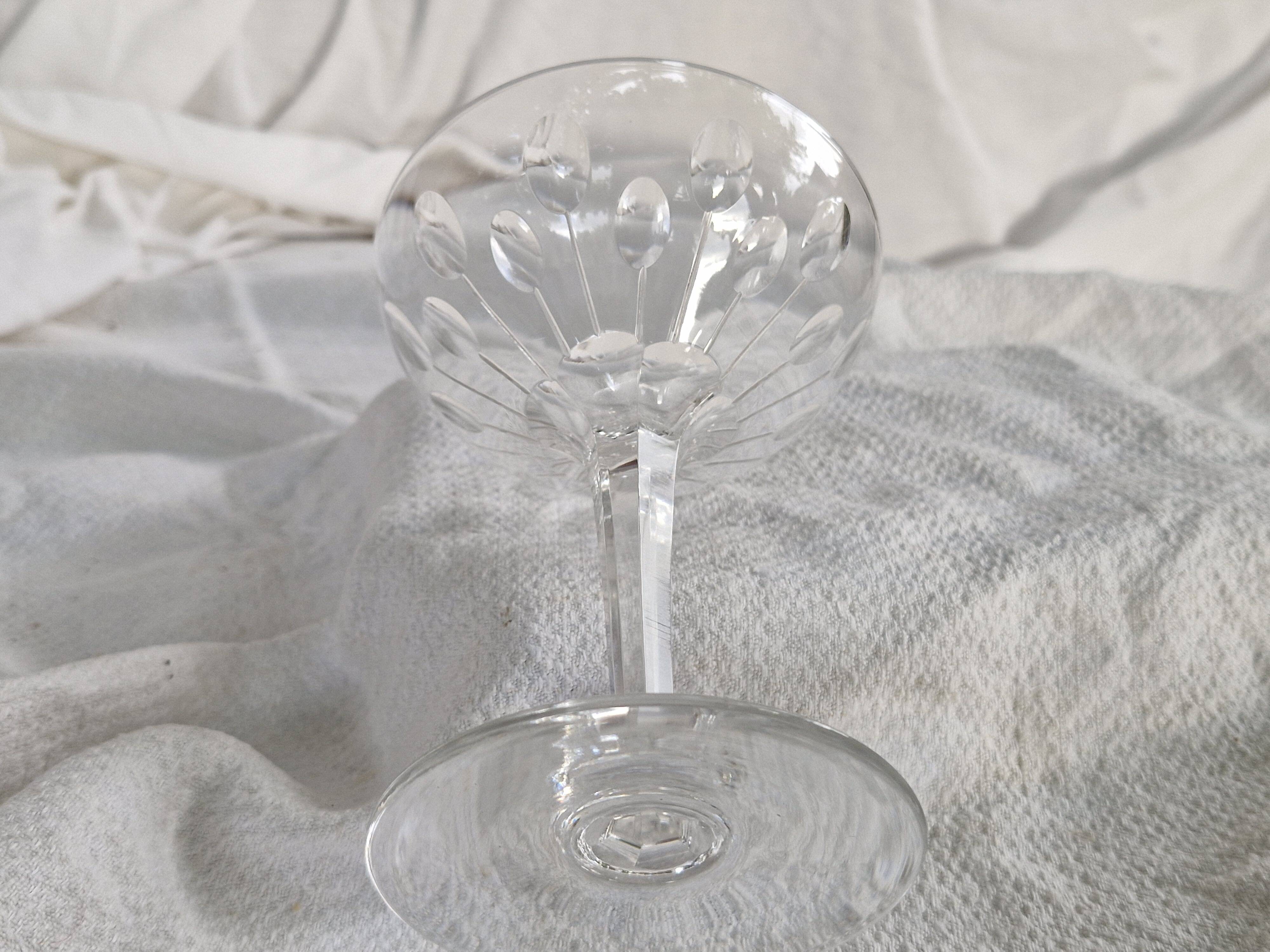 1 Val Saint Lambert crystal champagne glass, Nestor model, Hamle cut
