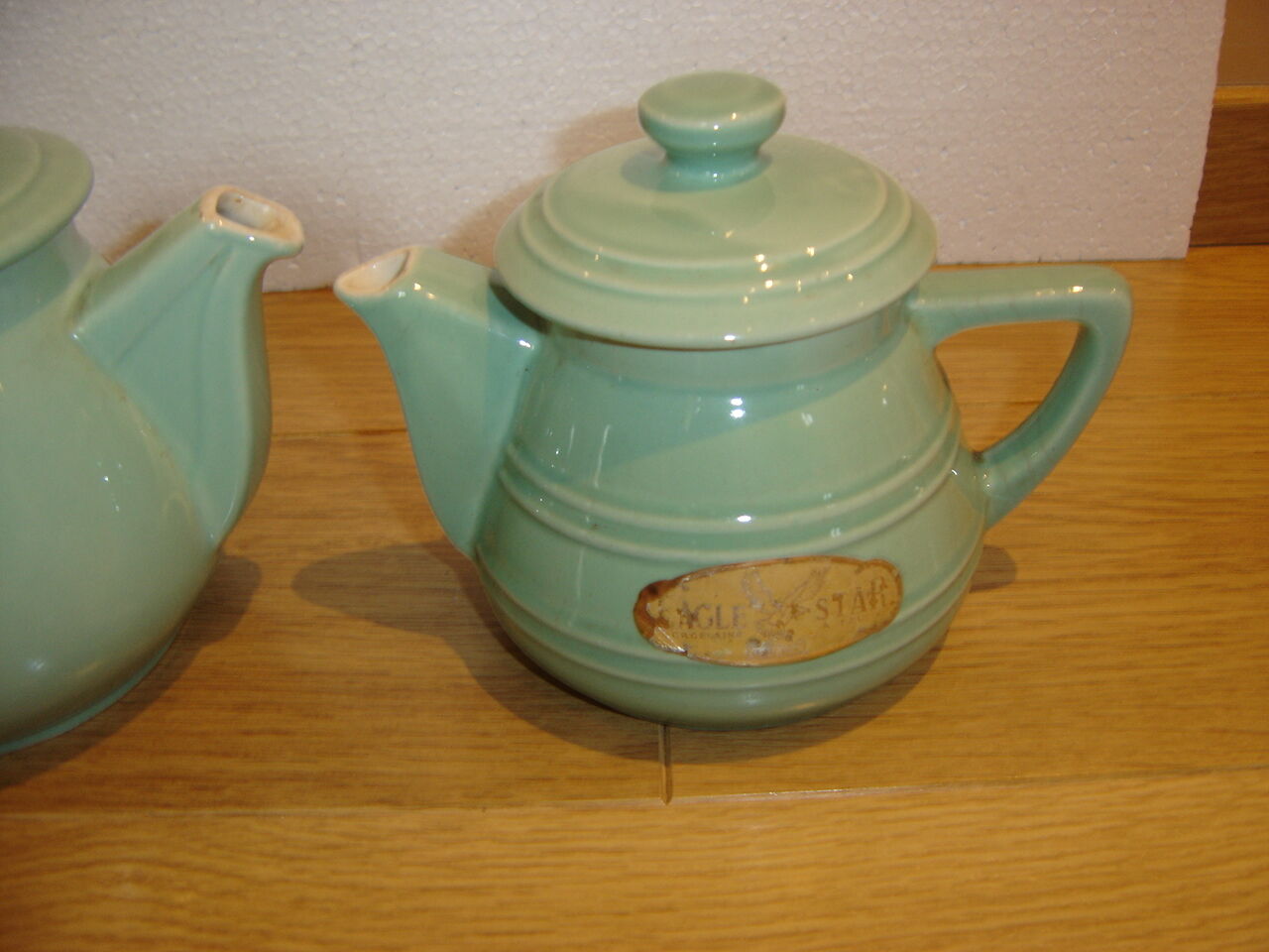 Emeralds green coffee porcelain