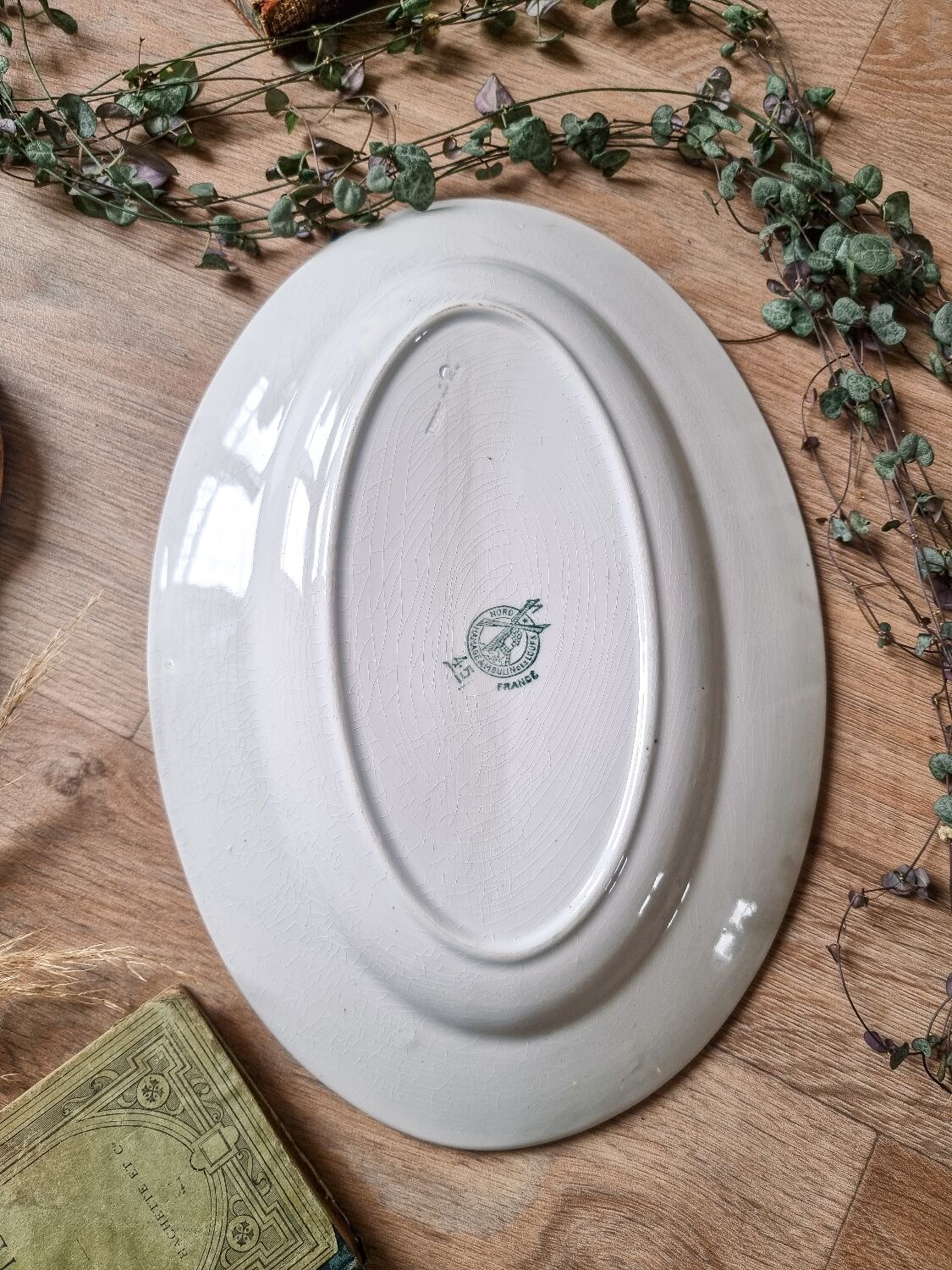 Plat de service, hamage nord, terre de fer