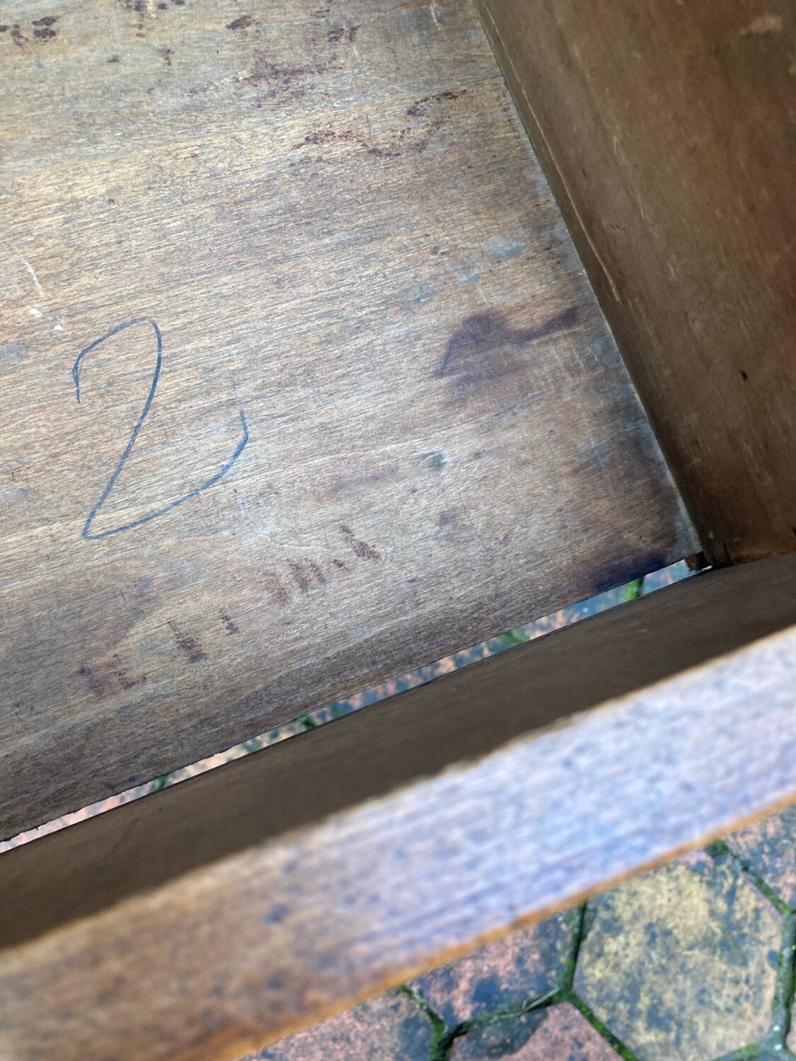 Antique chest of drawers