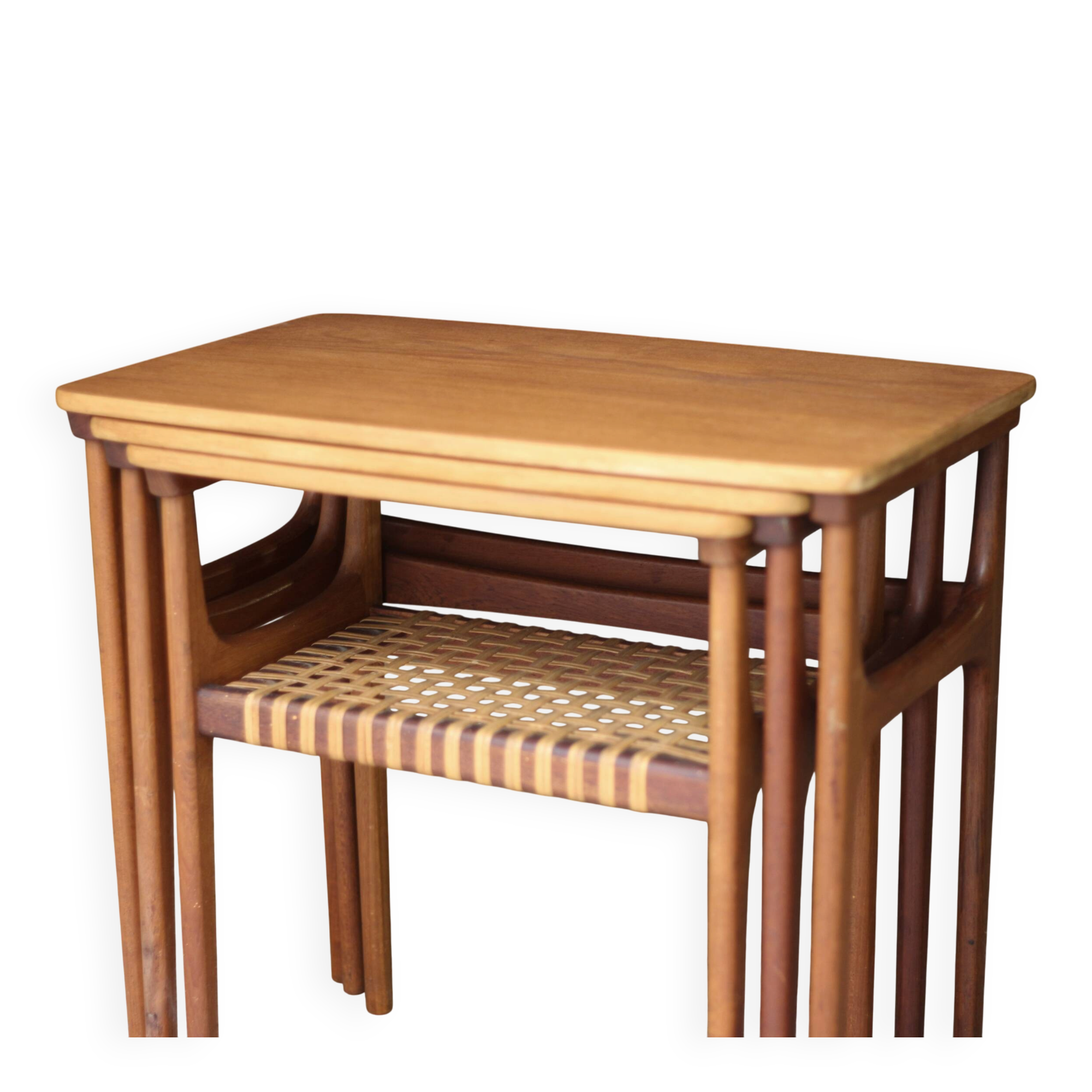 LACOSTE succession: Scandinavian nesting tables signed by Erling Torvits.