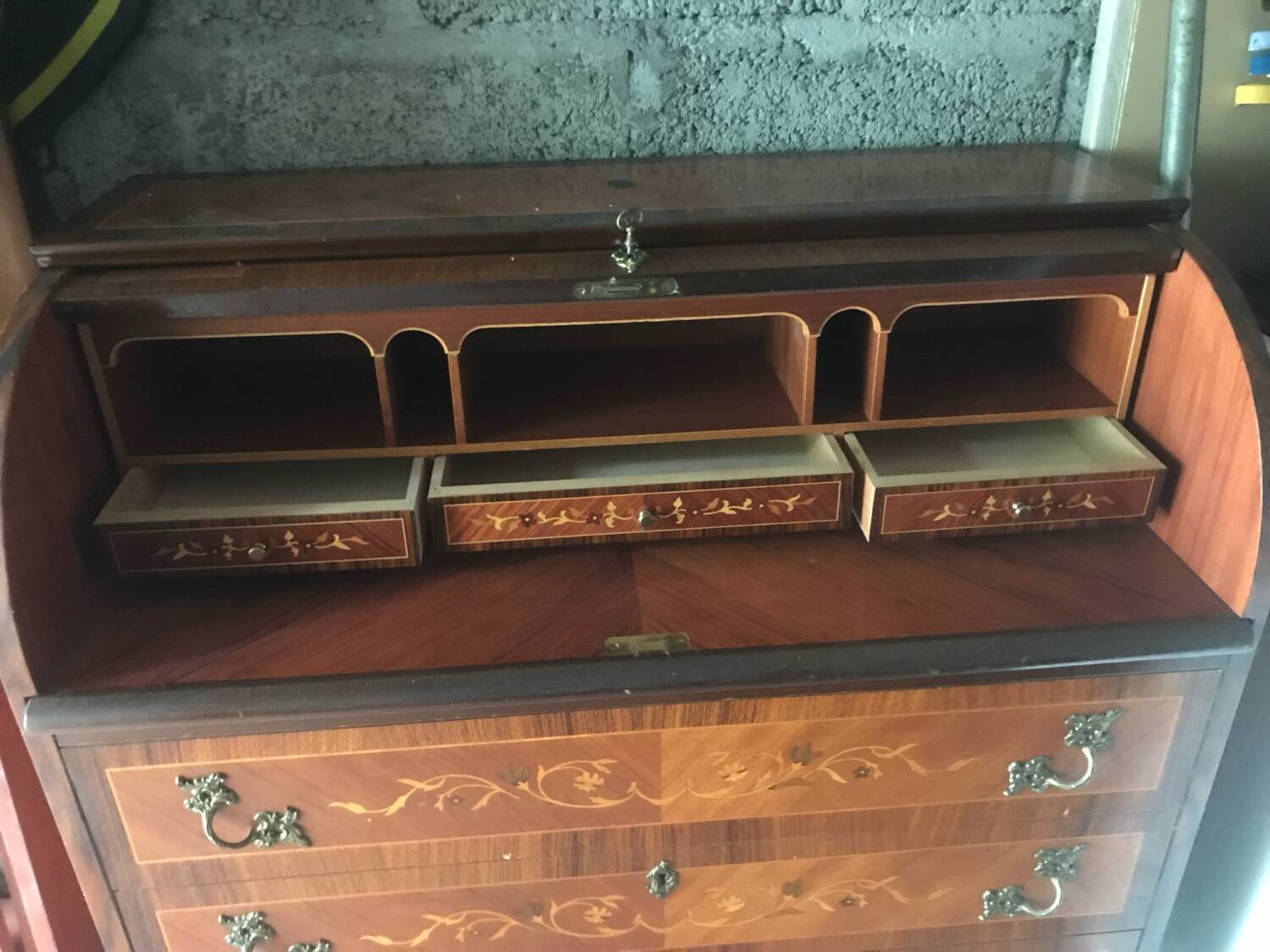 Secrétaire style Louis 18