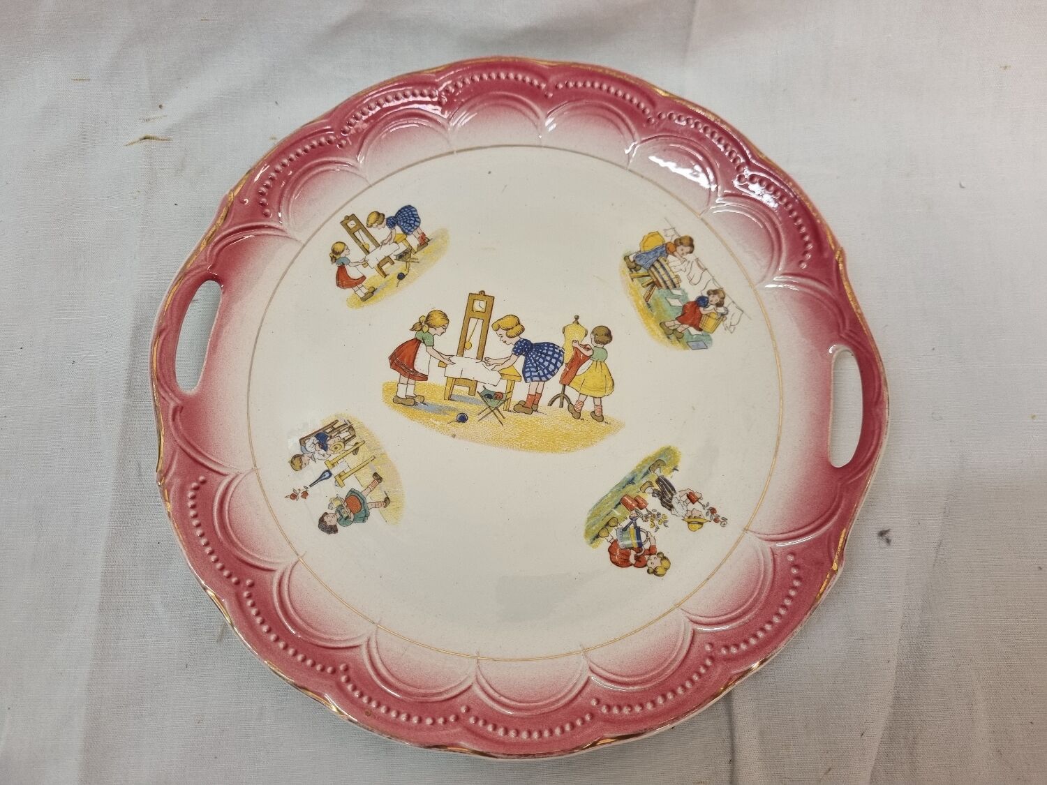 Plat à gâteau de 1960, St Amand Céranord
