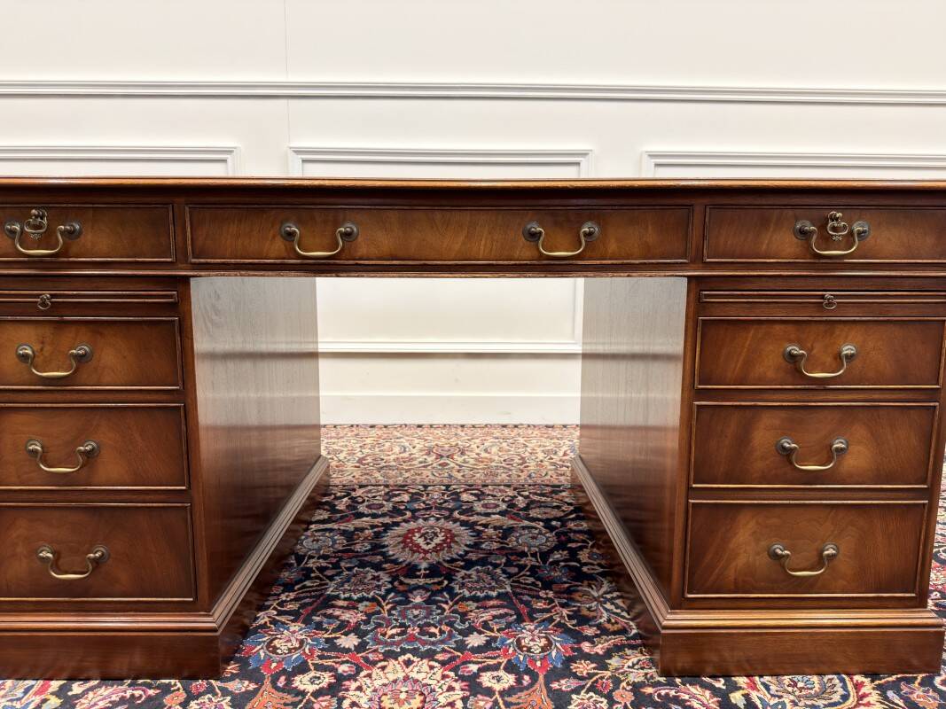 Classic English Desk with Black Inlay