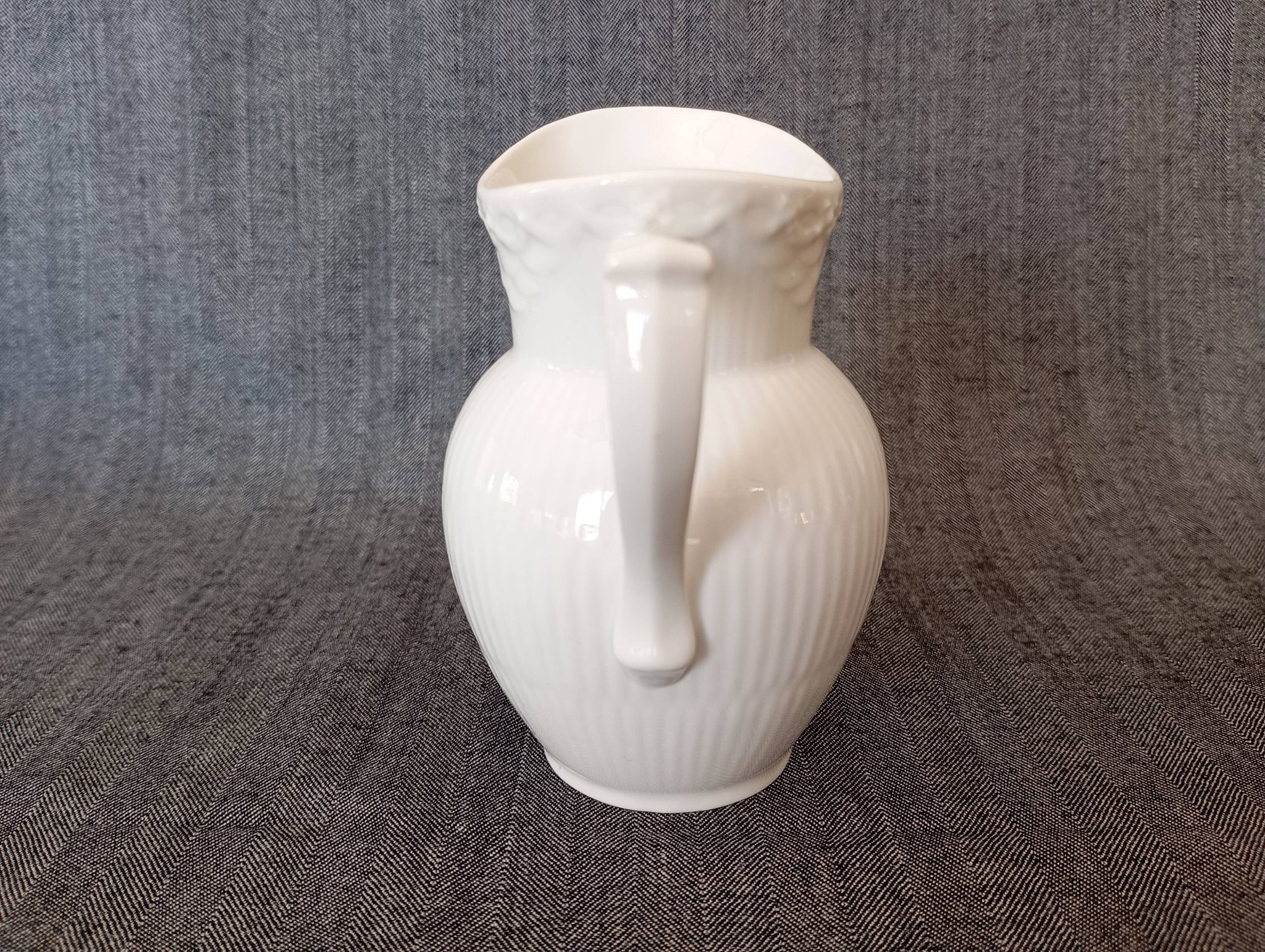 Sucrier couvert et crémier Royal Copenhagen 'White Fluted Half Lace'